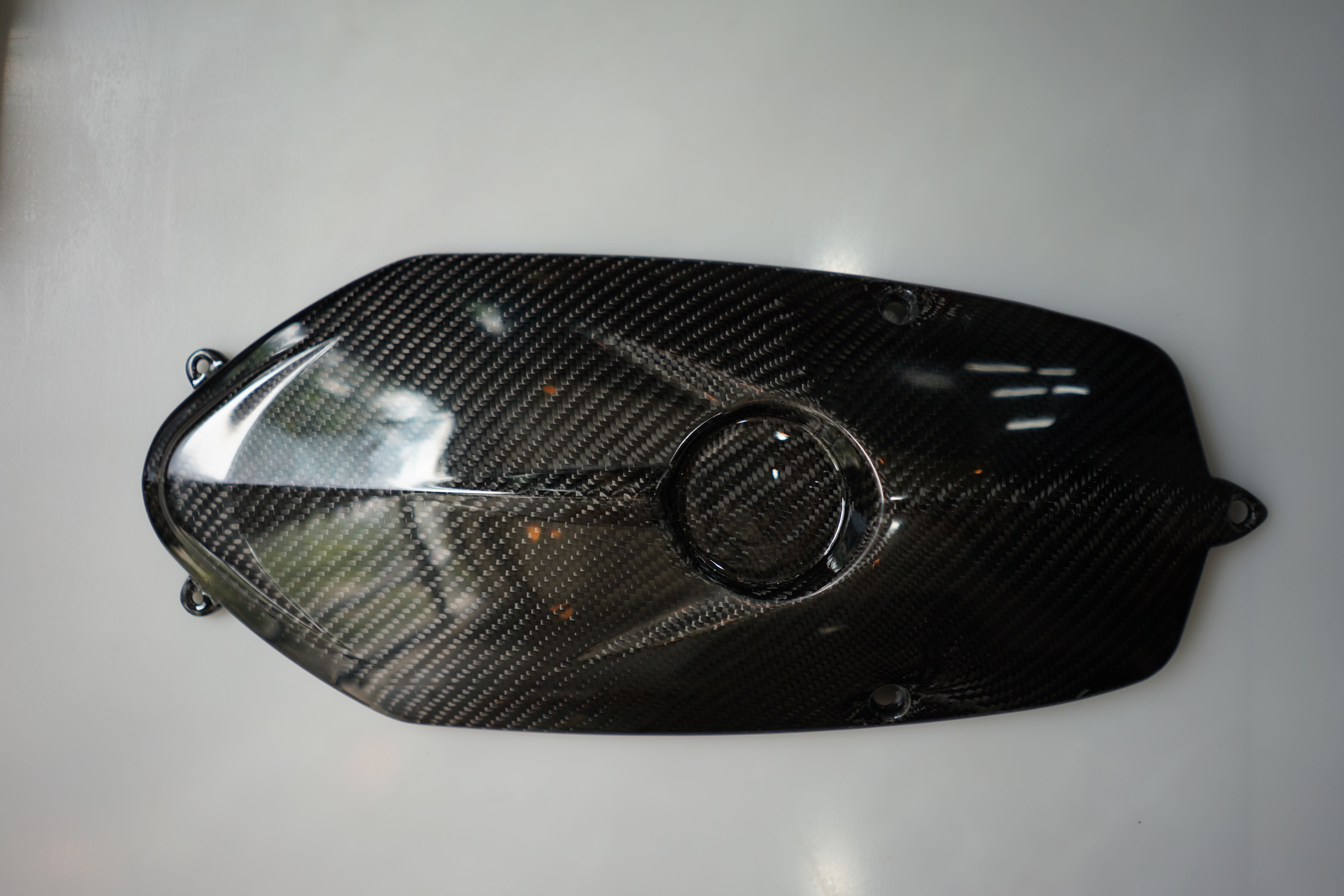 BMWモトラッド　Rnine T カーボンスターターロックカバー BMWモトラッド Rnine T カーボンスターターロックカバー